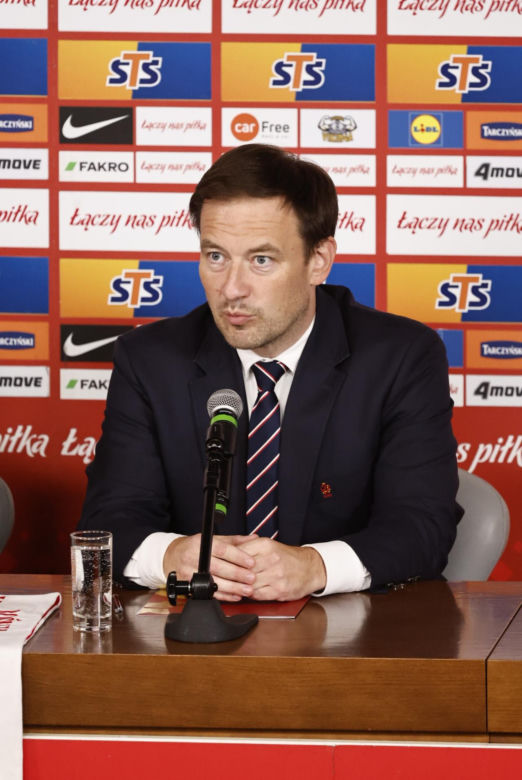 Cezary Kulesza i sekretarz Łukasz Wachowski ogłosili nowego sponsora PZPN