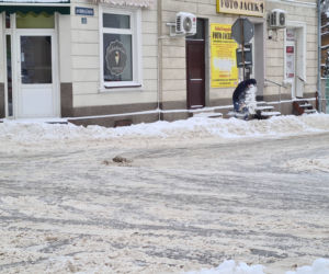 Podkarpackie. Kierowcy walczą z zimą [ZDJĘCIA]