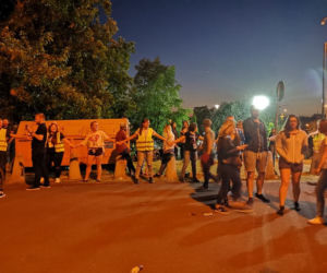 Skandal na Juwenaliach: Kilometrowe kolejki, słabnący ludzie, chaos w ochronie, wyp***ć stąd!
