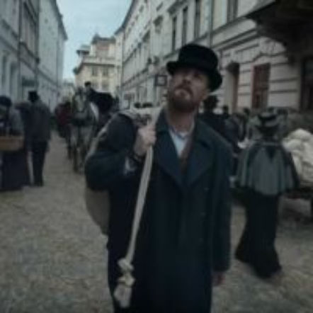 Belle Epoque - muzyka z serialu. Kto śpiewa w zwiastunie? – informacje, premiery teledysków – ESKA.pl
