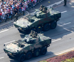 Święto Wojska Polskiego 2026: Wielka defilada w Warszawie i parada morska w Gdyni. Tysiące żołnierzy i ten sprzęt wojskowy zaskoczą Polaków