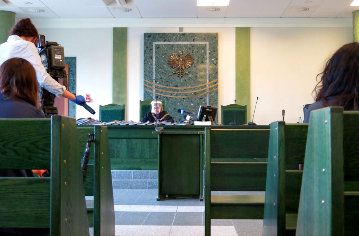 Białystok. Porwał żonę i córeczkę, nie przyznaje się do winy. Ruszył proces