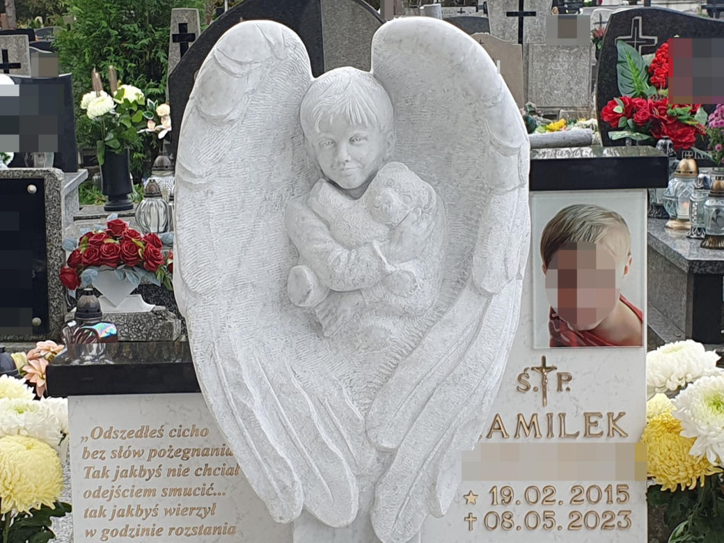 Tak wygląda pomnik Kamilka z Częstochowy. Złożyli się na niego ludzie dobrej woli
