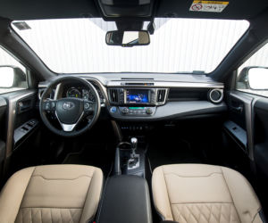 Toyota RAV4 Hybrid E-Four Prestige