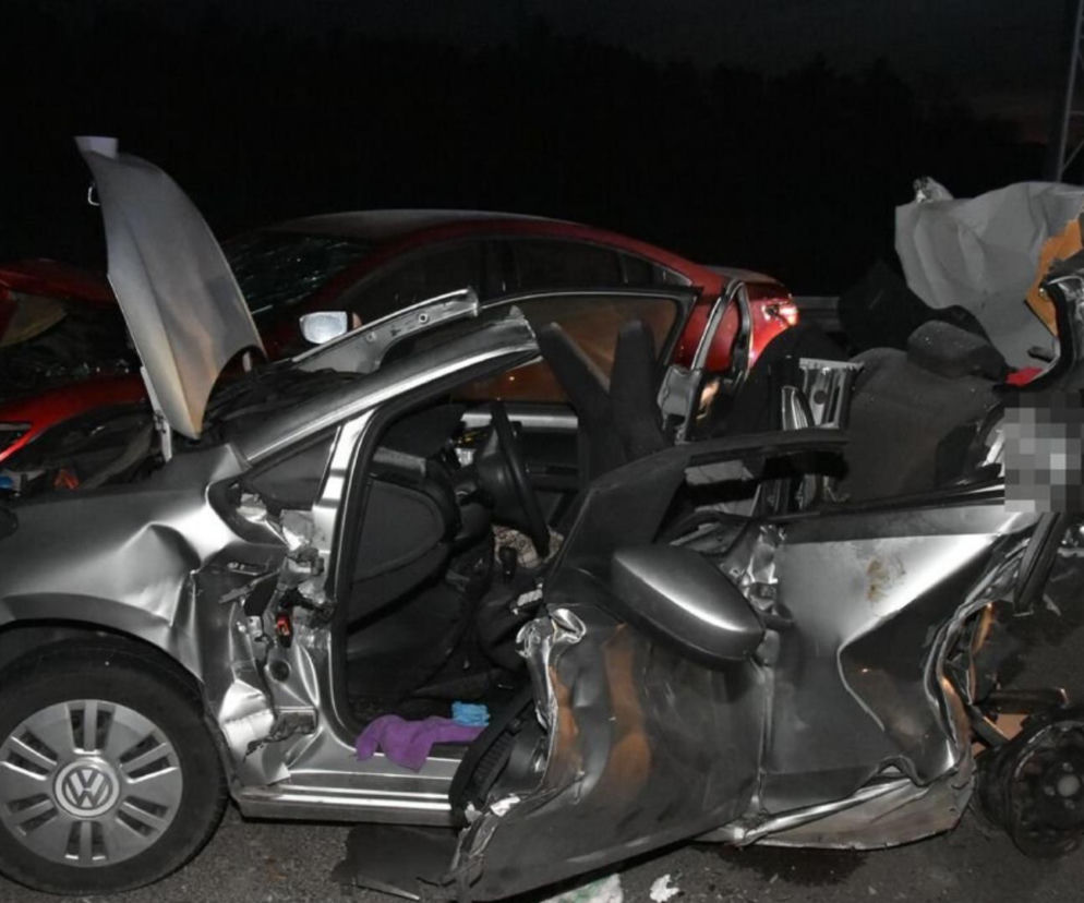 Pijany kierowca staranował auto na S19. Dwie osoby zginęły na miejscu