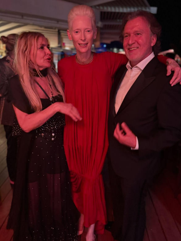 Monika Olejnik ruszyła na podbój Cannes w prześwitującej kreacji