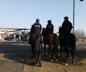 Policyjny Black Hawk nad Rzeszowem. Co się działo? [ZDJĘCIA]