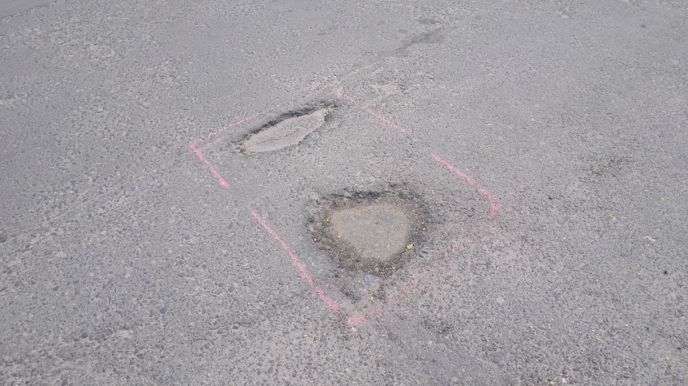 Tak wyglądają drogi we Wrocławiu po zimie