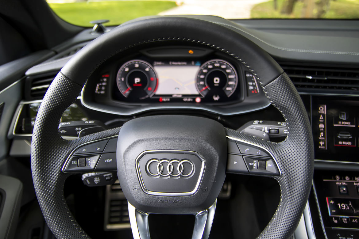 Audi Q8 50 TDI quattro tiptronic 