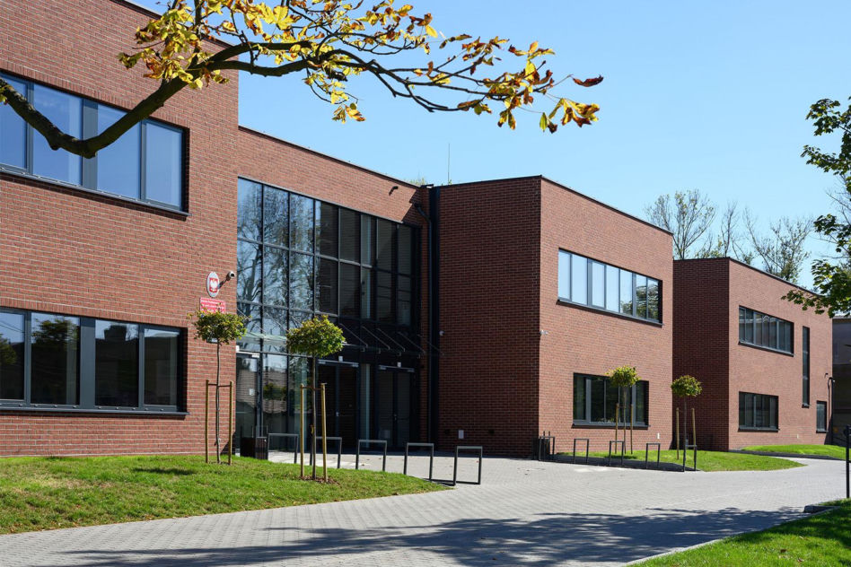 Szkoła w Rudzie Śląskiej, TKHolding