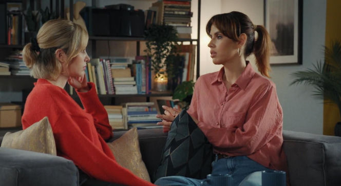 M jak miłość odc. 1919. Ania (Alina Szczegielniak), Kama (Michalina Sosna)