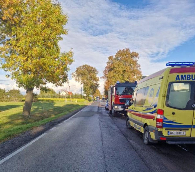 Tragiczny wypadek na DW-807 w powiecie garwolińskim