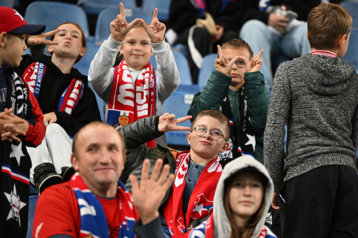 Wisła Kraków - Jagiellonia Białystok; Zdjęcia kibiców i zawodników z meczu 8. kolejki PKO BP Ekstraklasy