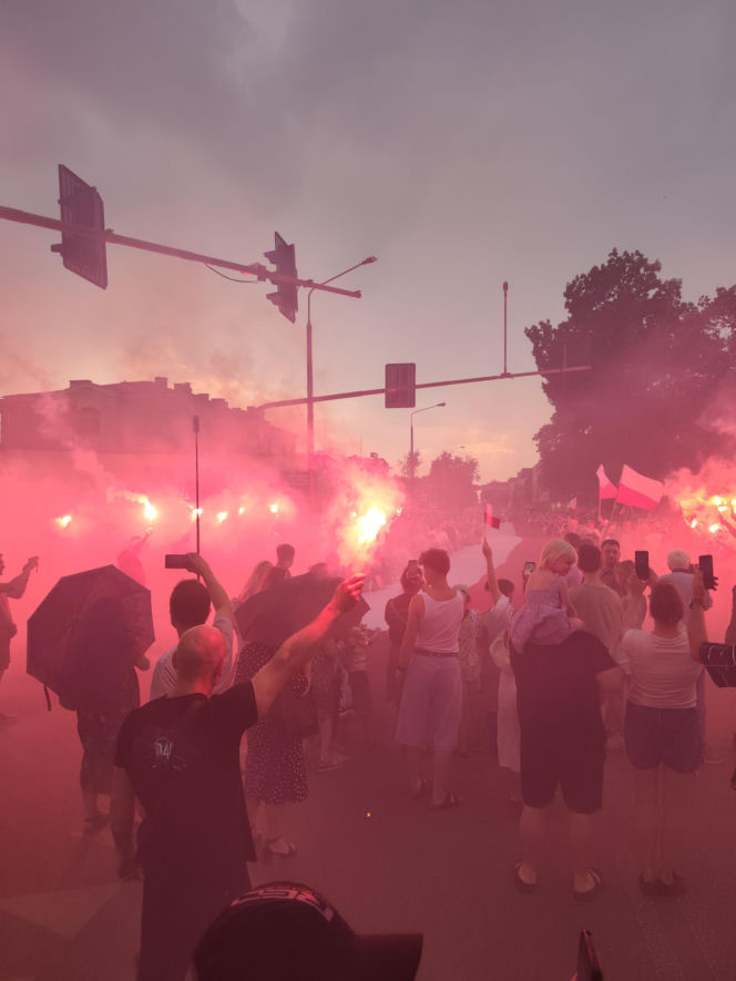 „Cześć i chwała bohaterom!”. Siedlczanie spotkali się w centrum miasta, by uczcić 82. rocznicę wybuchu Powstania Warszawskiego
