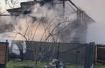 Pożar domu w Wielkiej Wsi. Jedna osoba poszkodowana, gmina organizuje pomoc przed świetami