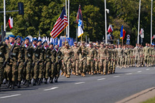 Aż 71% Polaków za stałą bazą USA w Polsce. Ogromne poparcie społeczne mimo wysokich kosztów