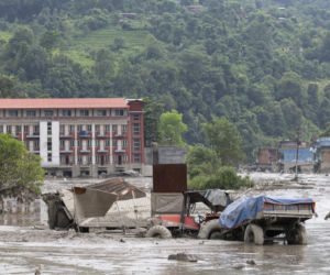 Katastrofa w Nepalu. Setki osób zaginęły, wśród nich zagraniczni turyści