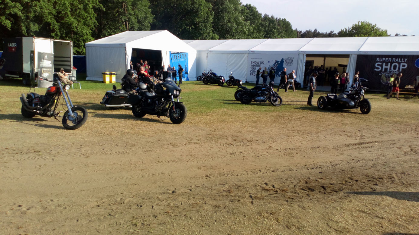 Trwa Super Rally 2018! Tak harleyowcy opanowali Bydgoszcz! [ZDJĘCIA]