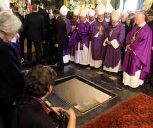 UROCZYSTOŚCI POGRZEBOWE KARDYNAŁA FRANCISZKA MACHARSKIEGO