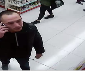 Policja szuka tych mężczyzn