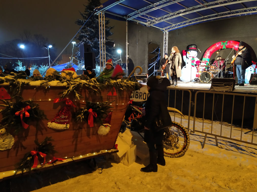 Siedlecka MotoWigilia 2022 przy placu gen. Sikorskiego w Siedlcach