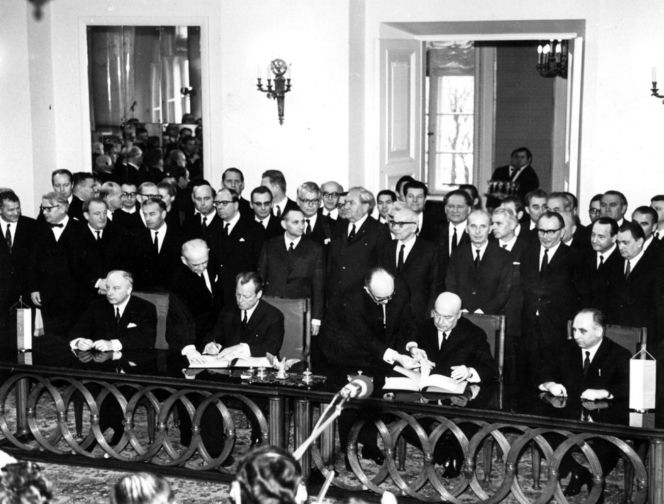 Układ Warszawski. 45. rocznica "Układu między PRL a RFN.