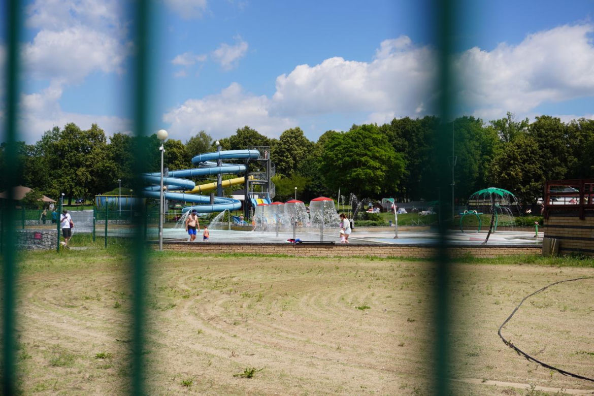 Lublinianie ruszyli nad Zalew Zemborzycki. Tak spędzili pierwszy weekend wakacji nad "lubelskim morzem"