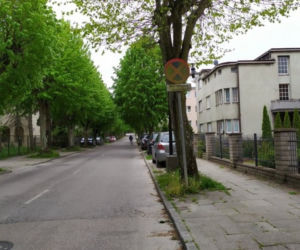 Wejherowo: Znaków nie widać, sypią się mandaty. Straż miejska interweniuje w urzędzie [ZDJĘCIA]
