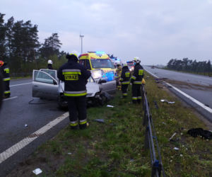 Wypadek na A1 w Gorzuchowie, wszystkie osoby zostały przewiezione do szpitala