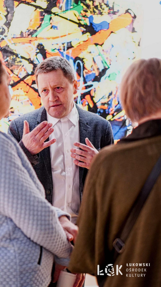 Wystawa w ŁOK "Okna na światy" Dariusza Skiermunta