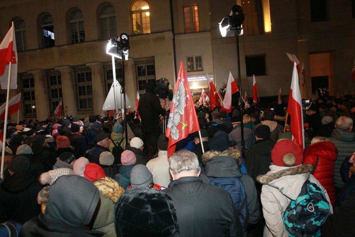 Protest przed siedzibą TVP 