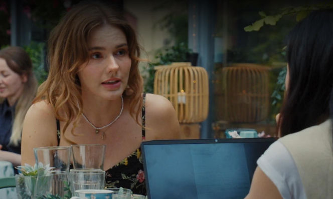 M jak miłość odc. 1901. Franka (Dominika Kachlik), Kinga (Katarzyna Cichopek)