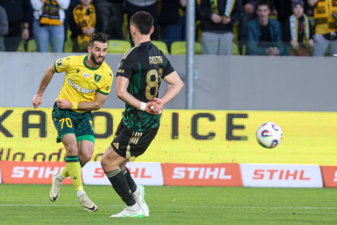 GKS Katowice - Lechia Gdańsk: Zdjęcia kibiców i zawodników z meczu 25. kolejki PKO BP Ekstraklasy