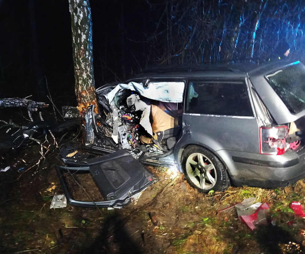 Zabił się o północy w sylwestrową noc. Jego passat roztrzaskał się na drzewie