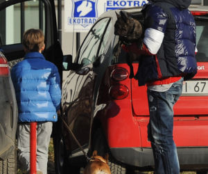 Rozenek odwiedziła pieska w szpitalu