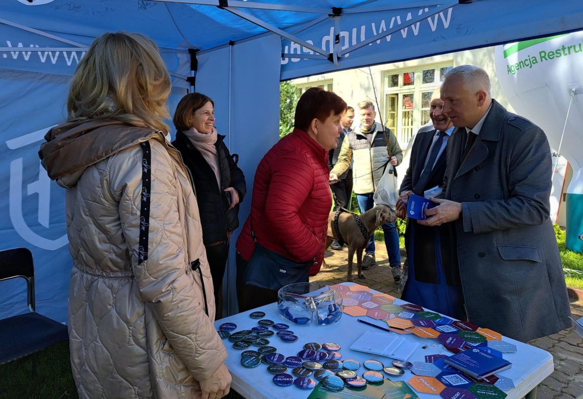 Wydarzenie zorganizował siedlecki oddział Mazowieckiego Ośrodka Doradztwa Rolniczego we współpracy z Miastem Siedlce, Starostwem Powiatowym, siedlecką uczelnią, strażą pożarną i Nadleśnictwem.