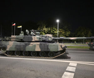 Nocna próba defilady wojskowej w Warszawie 2