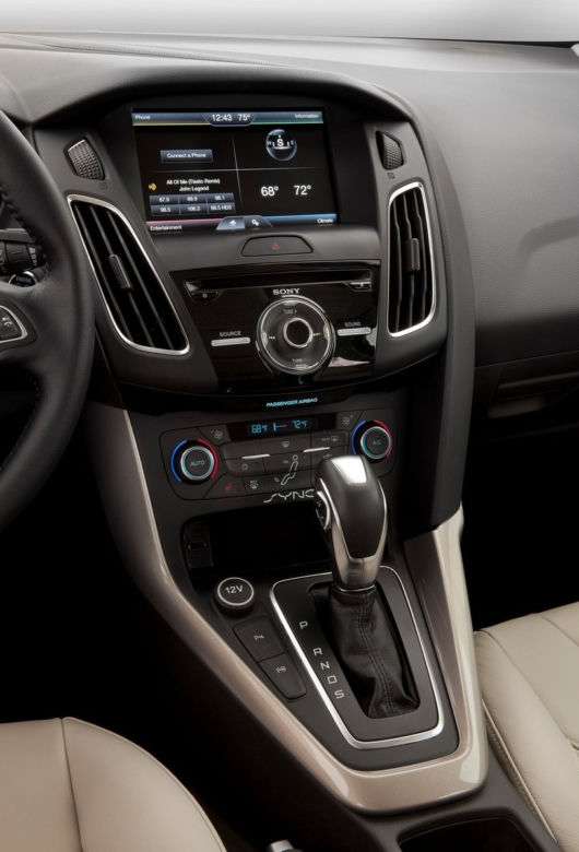 Ford Focus Sedan 2015