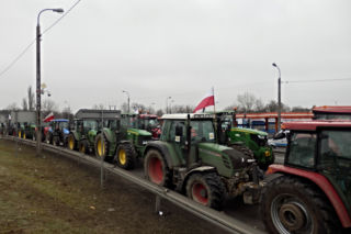 STRAJK ROLNIKÓW W SROCKU: 20.07 zablokują drogę - gdzie będą utrudnienia?