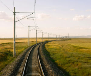 Odrzucili ofertę tańszą o 400 mln. Co dalej z kluczowym odcinkiem Rail Baltica?