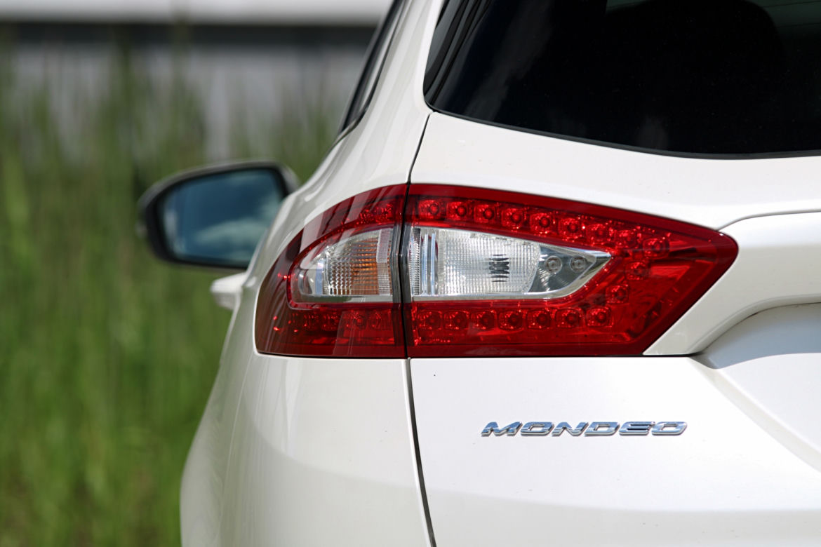 Ford Mondeo Kombi ST-Line 2.0 EcoBoost 240 KM A6