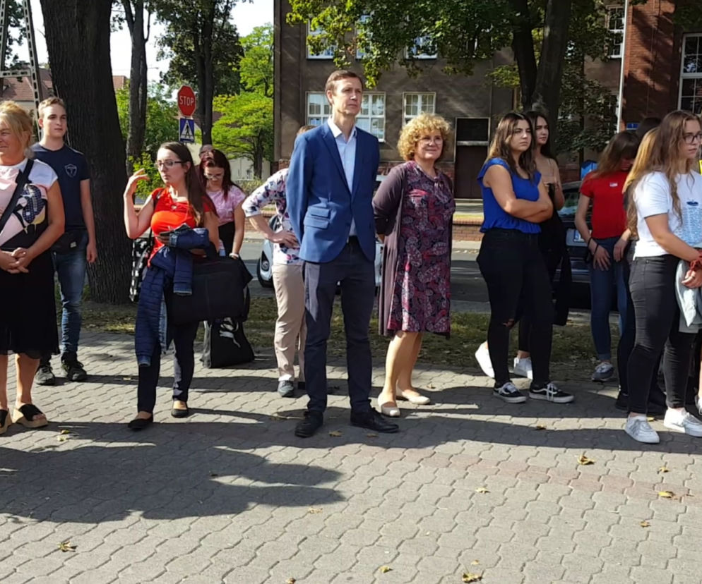 Leszno ma kolejny mural. Powstał na murze naprzeciwko I LO