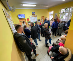 Białystok. Ogromna kolejka po paszport - 4.03.2022