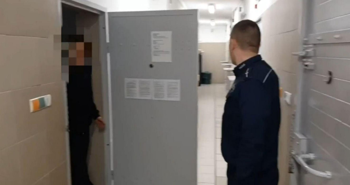Zabójstwo na kampusie UW. Policja opublikowała wstrząsające nagranie. Pokazali wszystko