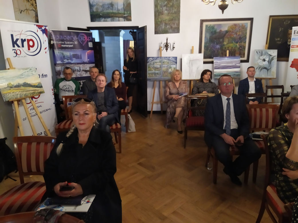 Zobacz Mobilne Budki Nietelefoniczne w powiecie siedleckim