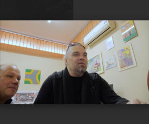 Egzamin na prawo jazdy nie taki prosty. Znani Polacy usiedli za kierownicą i przystąpili do testu