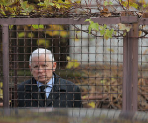 Kaczyński zablokowany pod kościołem