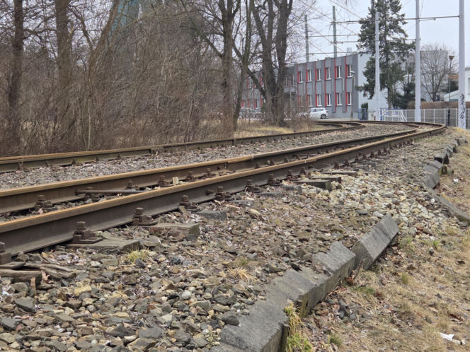 8 lat bez tramwajów na Babiej Wsi. Torowisko w ruinie!
