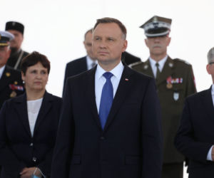Halina Szymańska. Rzuciła Dudę nie rzuciła przywilejów