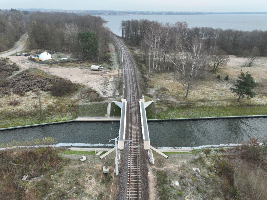 Pociągiem z Giżycka do Olsztyna. Modernizacja linii kolejowej wreszcie zakończona